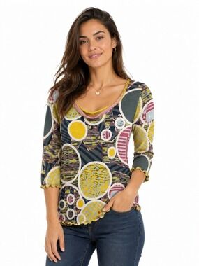 Anak Designed By Kimi Multicoloured Top 3/4 Sleeve Circle Design Size Medium